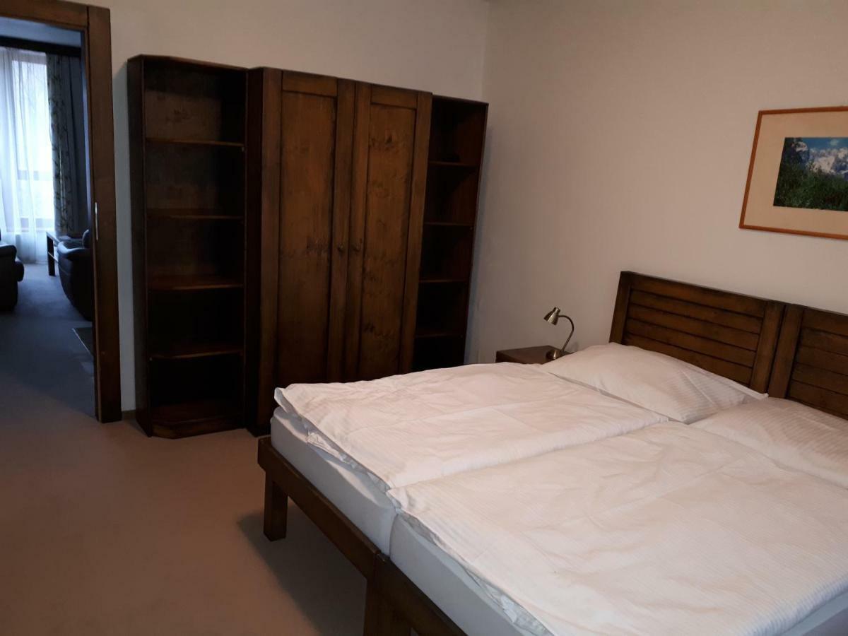 Apartman Kuka Tatranska Lomnica Exterior photo