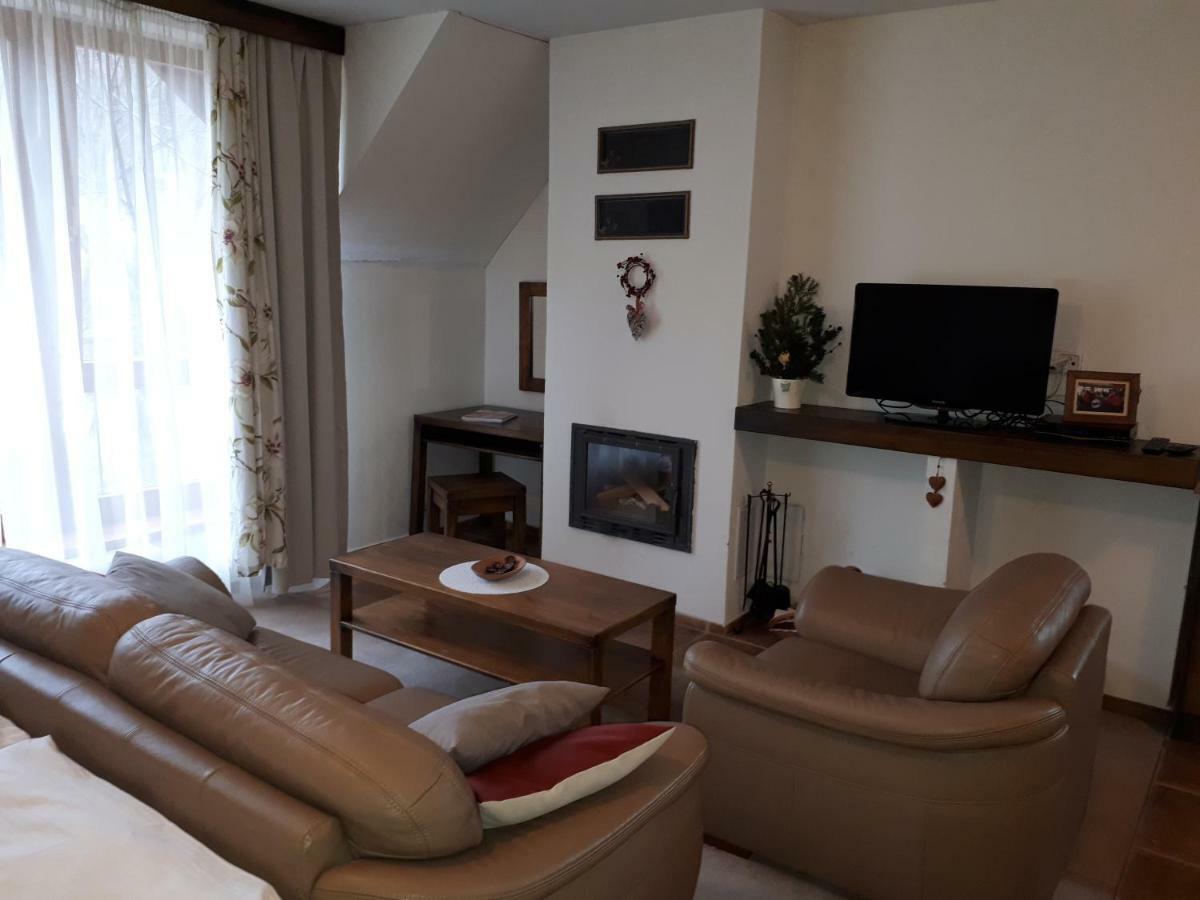 Apartman Kuka Tatranska Lomnica Exterior photo